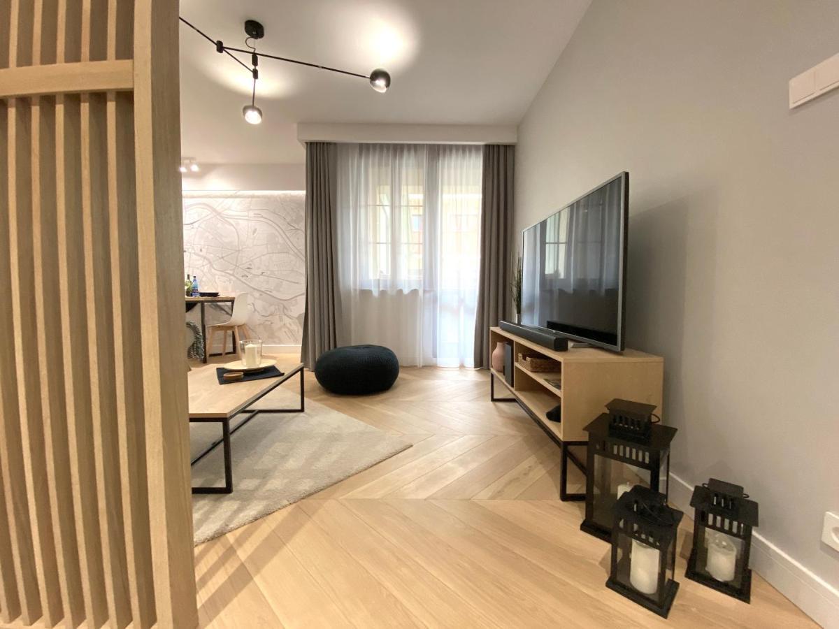 Mycherry - Old Town Apartment - Wiezienna 21C Вроцлав Екстер'єр фото