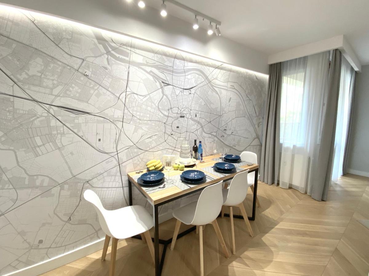 Mycherry - Old Town Apartment - Wiezienna 21C Вроцлав Екстер'єр фото