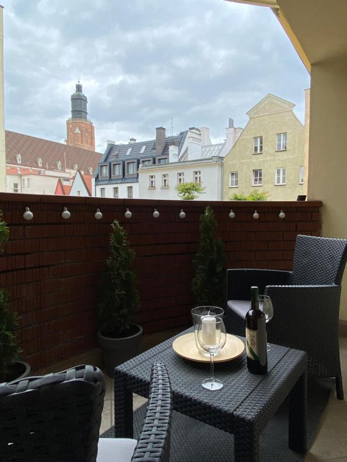 Mycherry - Old Town Apartment - Wiezienna 21C Вроцлав Екстер'єр фото
